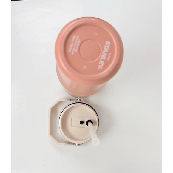 Stanley IceFlow 30oz Flip Straw Tumbler Stainless Steel Polar Peach – Used - Picture 12 of 14